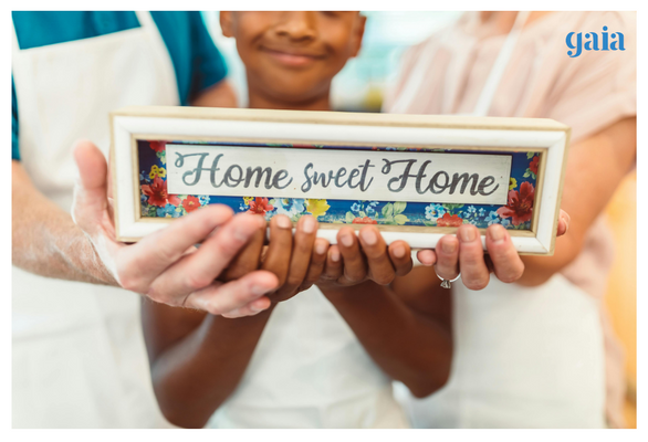 Strand Road Shelter, Derry